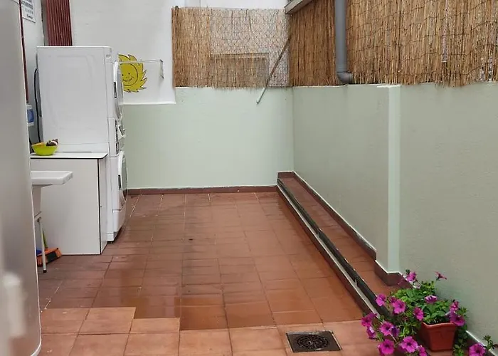 Santos Hostel *